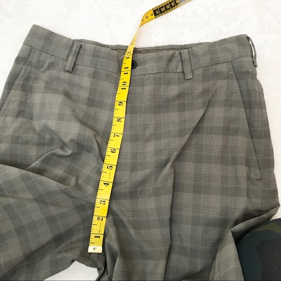 Men's Nike Fit Dry Plaid Golf Shorts 30 - Picture 9 of 12